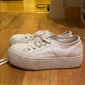 Steve Madden white platform sneakers